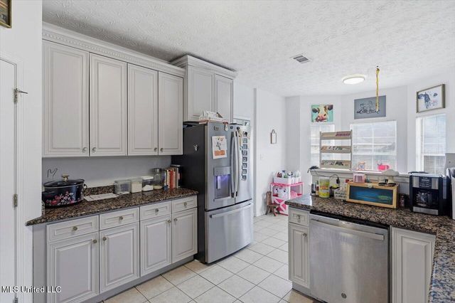 204 Lyle Circle, Brandon, MS 39042