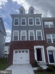 7608 RIVER REACH RD, Baltimore, MD 21244