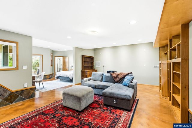 3110 NW Swan Pl, Corvallis, OR 97330