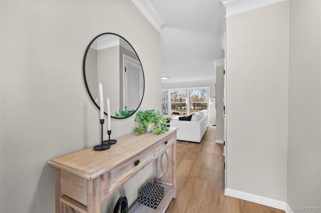 7260 Cottonwood, West Bloomfield Charter Township, MI 48322