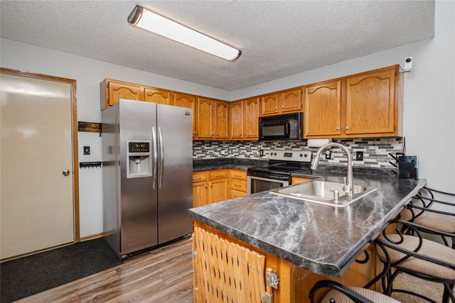 555 SE Laurel Street 6, Waukee, IA 50263