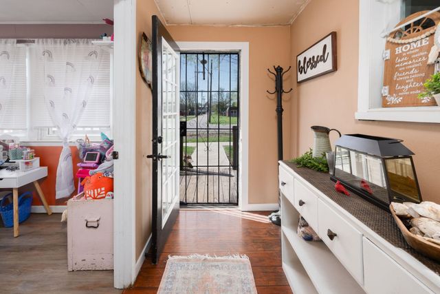 107 W Fourth Street, Milford, IN 46542
