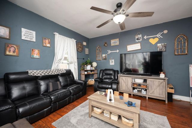 107 W Fourth Street, Milford, IN 46542
