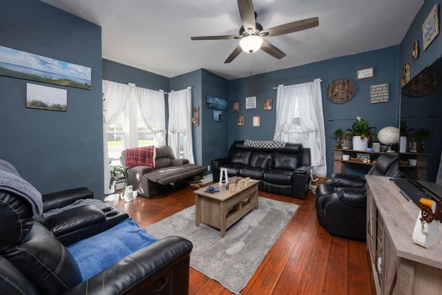 107 W Fourth Street, Milford, IN 46542