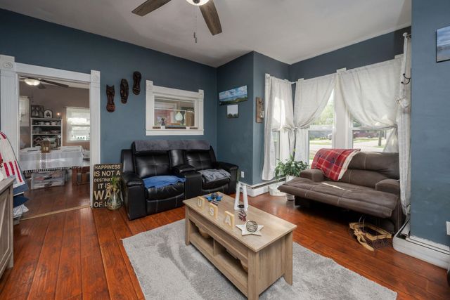 107 W Fourth Street, Milford, IN 46542