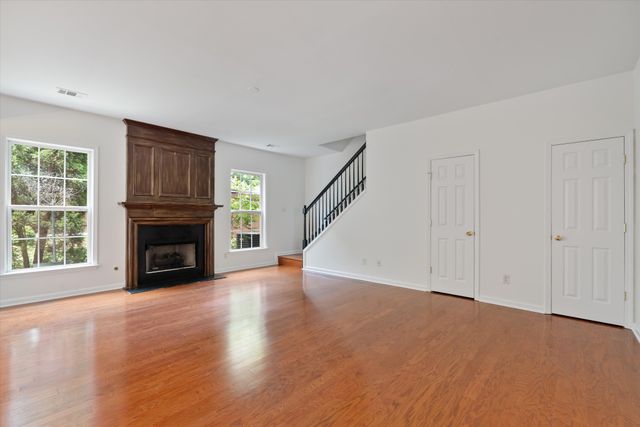 456 Old Towne Dr, Brentwood, TN 37027