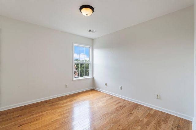 456 Old Towne Dr, Brentwood, TN 37027