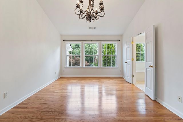 456 Old Towne Dr, Brentwood, TN 37027