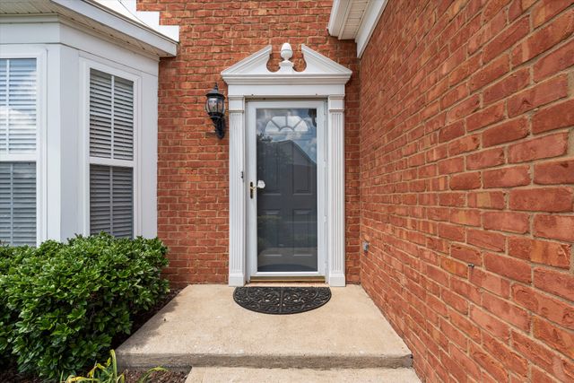 456 Old Towne Dr, Brentwood, TN 37027