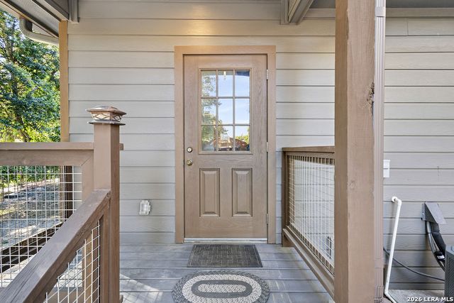 333 E Hafer Unit 102, San Antonio, TX 78214