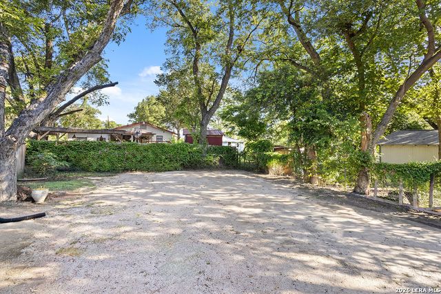 333 E Hafer Unit 102, San Antonio, TX 78214