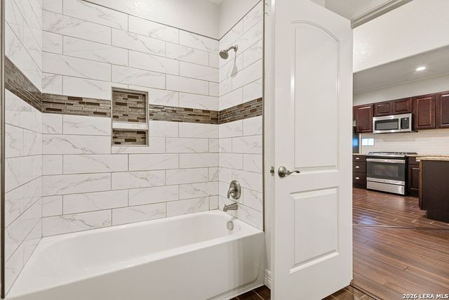 333 E Hafer Unit 102, San Antonio, TX 78214