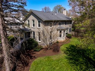 16 West Elizabeth Street, Skaneateles, NY 13152