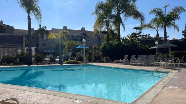 4044 Crystal Dawn Ln 103, San Diego, CA 92122