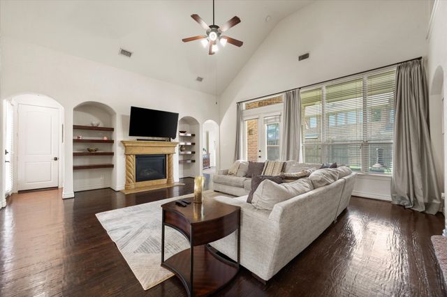 2001 Sterling Trace Drive, Keller, TX 76248