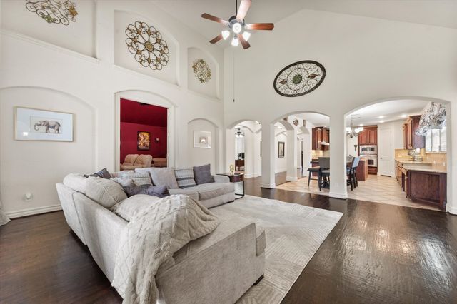 2001 Sterling Trace Drive, Keller, TX 76248