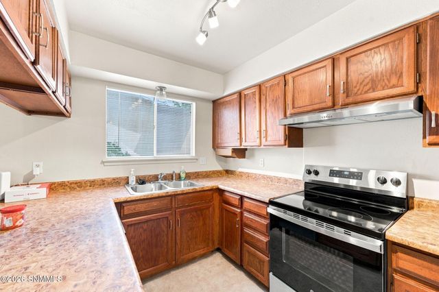 1803 Seldon Avenue, Las Cruces, NM 88001