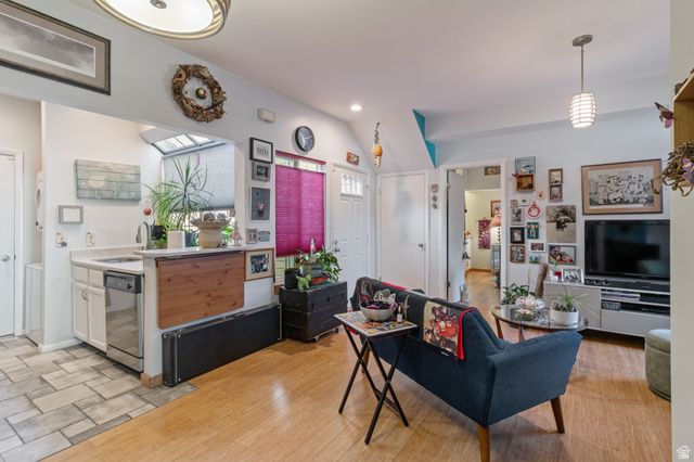 5438 S SPINNAKER ROW, Salt Lake City, UT 84123