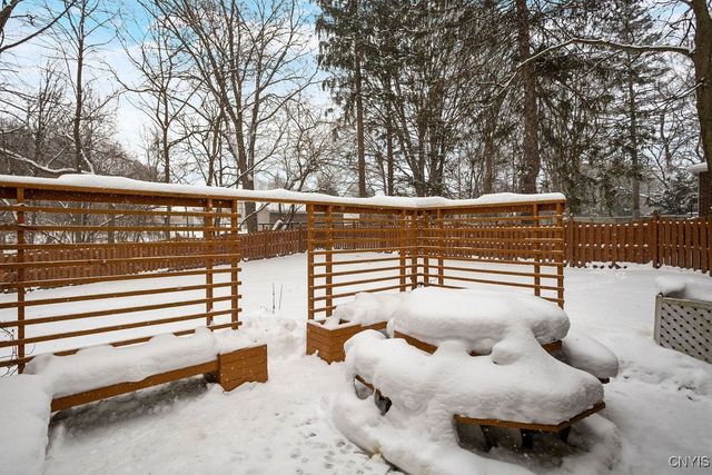 213 Euclid Drive, Manlius, NY 13066