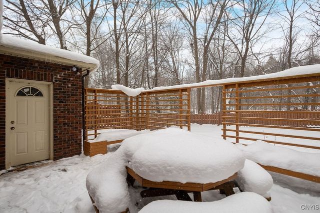 213 Euclid Drive, Manlius, NY 13066