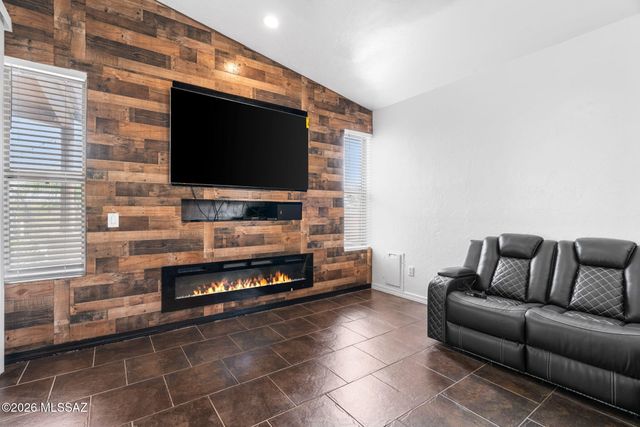 10974 E Vuelta Merecumbe, Tucson, AZ 85730