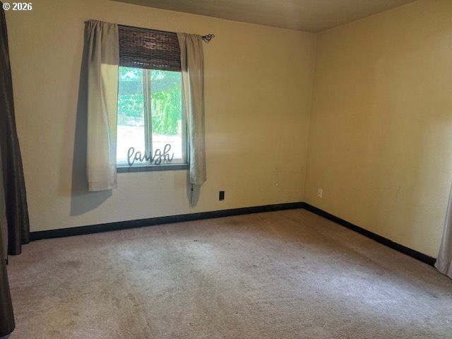219 FEDERAL Ln, Eugene, OR 97404