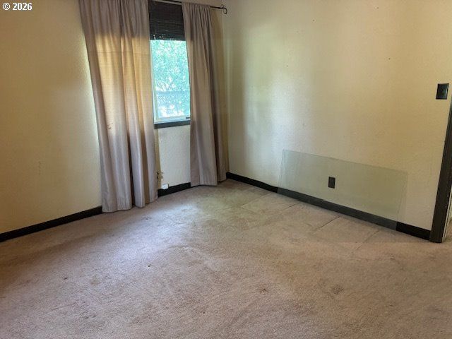 219 FEDERAL Ln, Eugene, OR 97404