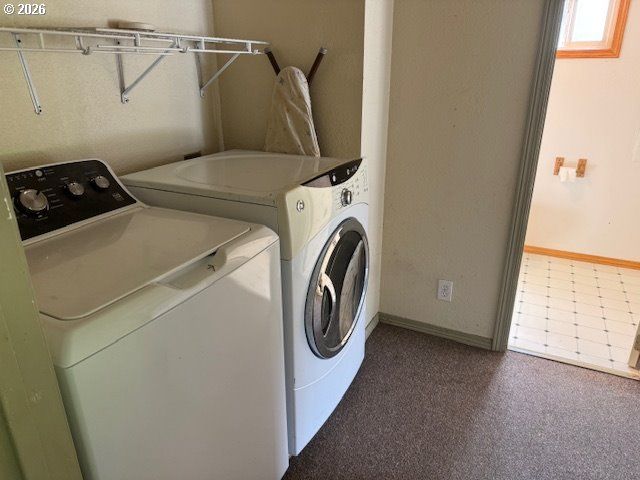 219 FEDERAL Ln, Eugene, OR 97404