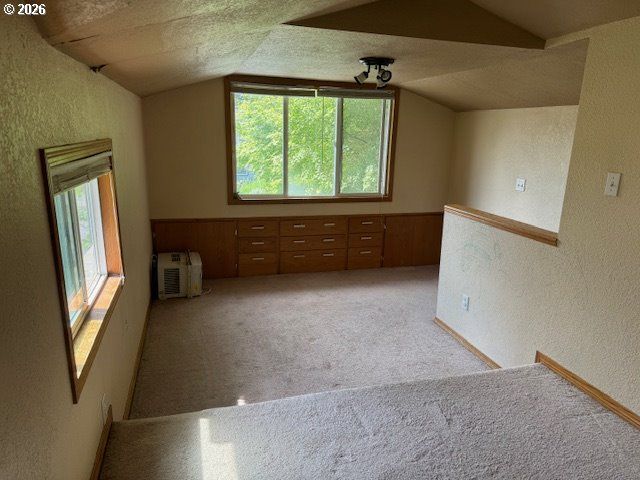 219 FEDERAL Ln, Eugene, OR 97404