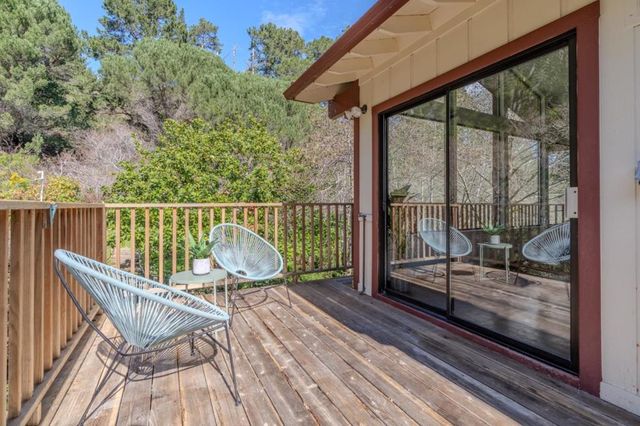 2 Valleywood Court, Pacifica, CA 94044