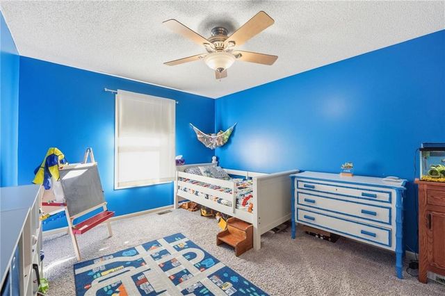 8015 N Kensington Avenue, Kansas City, MO 64119