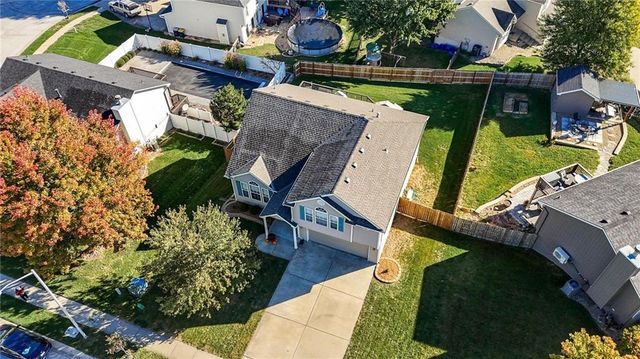 8015 N Kensington Avenue, Kansas City, MO 64119