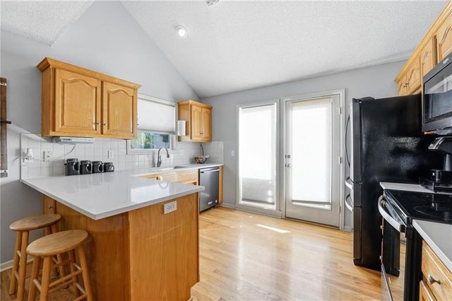 8015 N Kensington Avenue, Kansas City, MO 64119