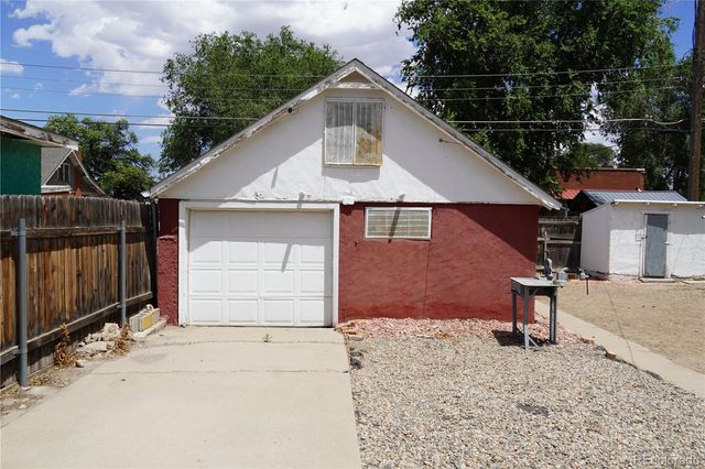 1710 E Routt Avenue, Pueblo, CO 81004