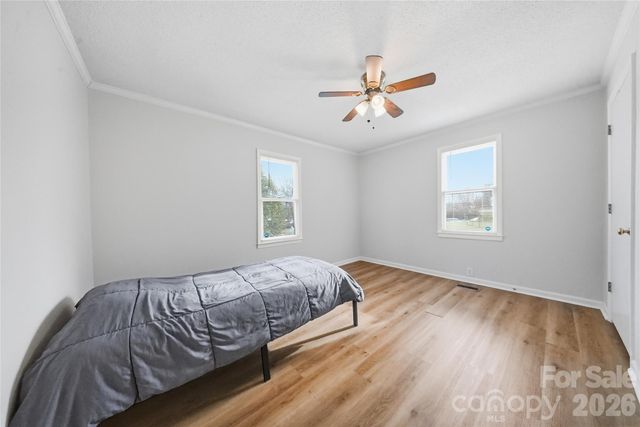 1004 Plymouth Street, Gastonia, NC 28054