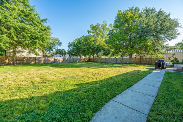 1703 Redwood, Moncks Corner, SC 29461