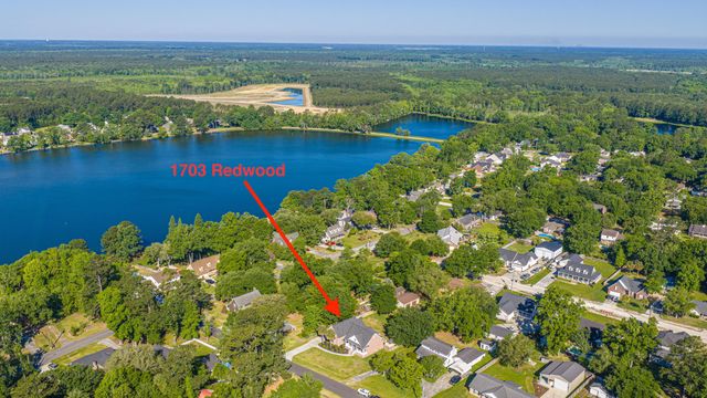 1703 Redwood, Moncks Corner, SC 29461