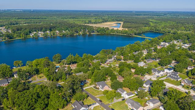1703 Redwood, Moncks Corner, SC 29461