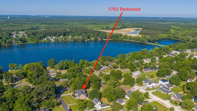 1703 Redwood, Moncks Corner, SC 29461