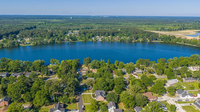 1703 Redwood, Moncks Corner, SC 29461