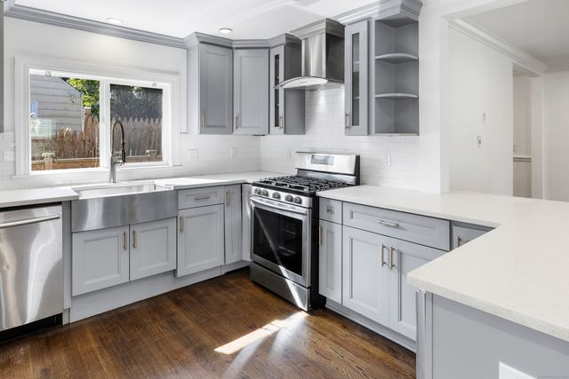 47 Riverside Avenue, Norwalk, CT 06850