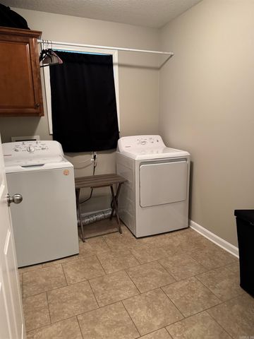 1312 Crepe Myrtle Drive, Jonesboro, AR 72405