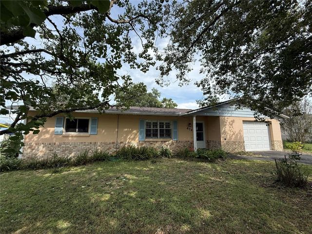 474 WINNERS CIRCLE, Lady Lake, FL 32159