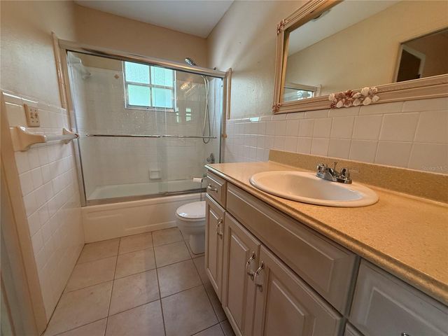474 WINNERS CIRCLE, Lady Lake, FL 32159