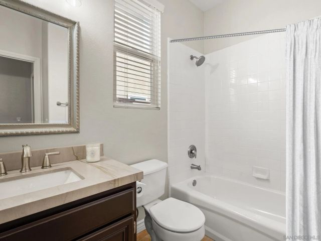 8754 Gracilior Pl, Escondido, CA 92026