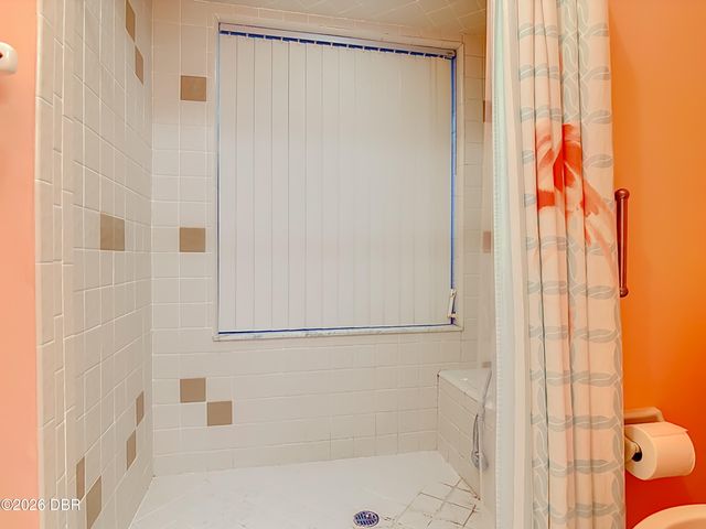 1404 Oak Forest Drive, Ormond Beach, FL 32174