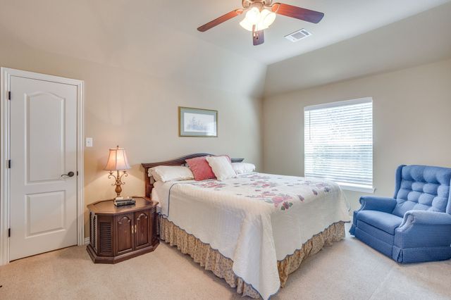 10521 N Haven Drive, Benbrook, TX 76126