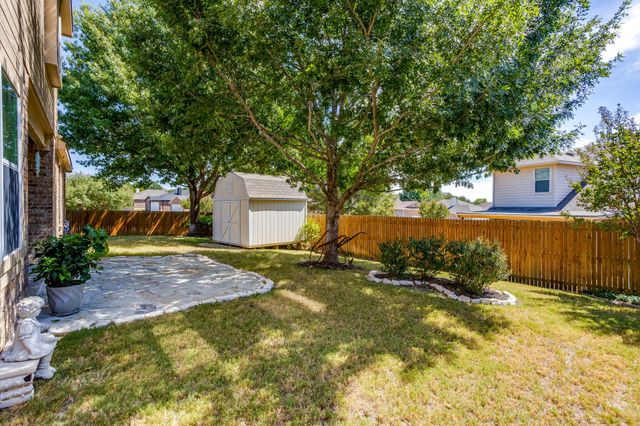 10521 N Haven Drive, Benbrook, TX 76126