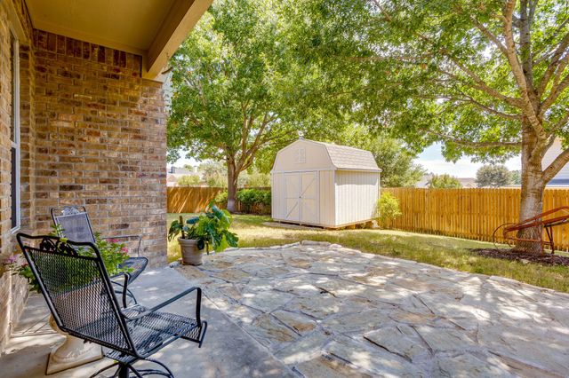 10521 N Haven Drive, Benbrook, TX 76126