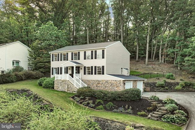 590 WOODSIDE RD, York, PA 17406